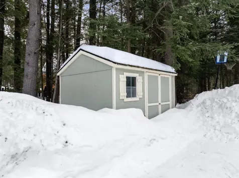 5 Piney Road Brookfield NH 03872