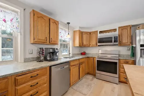 5 Piney Road Brookfield NH 03872