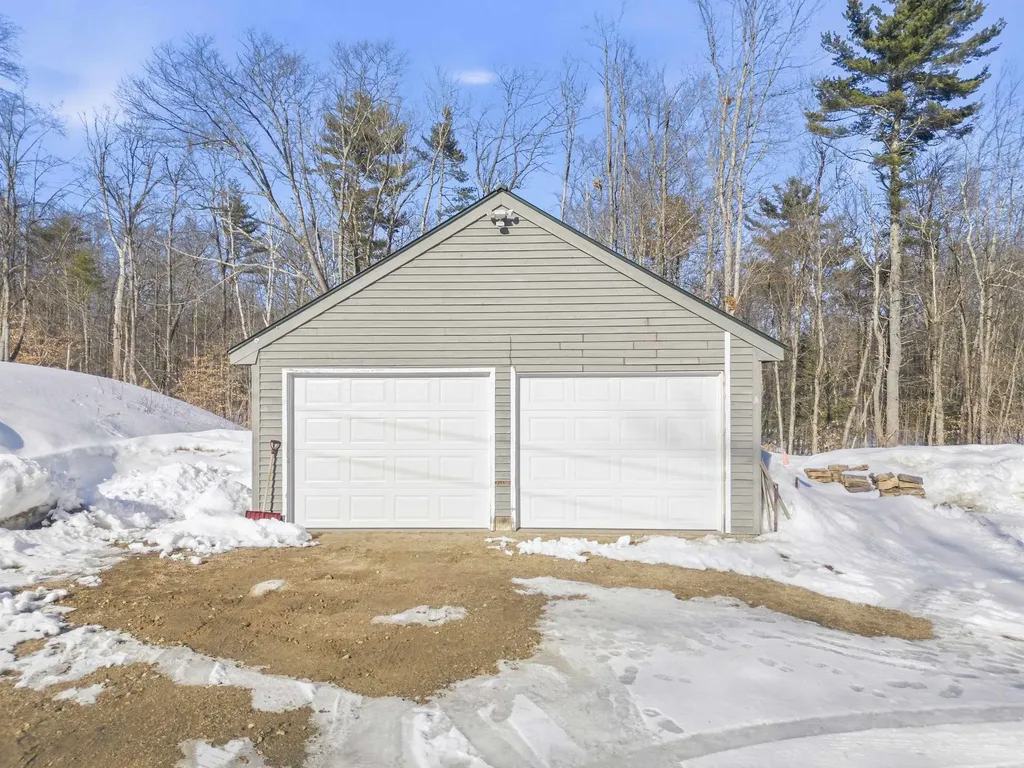 419 Flaghole Road Andover NH 03216