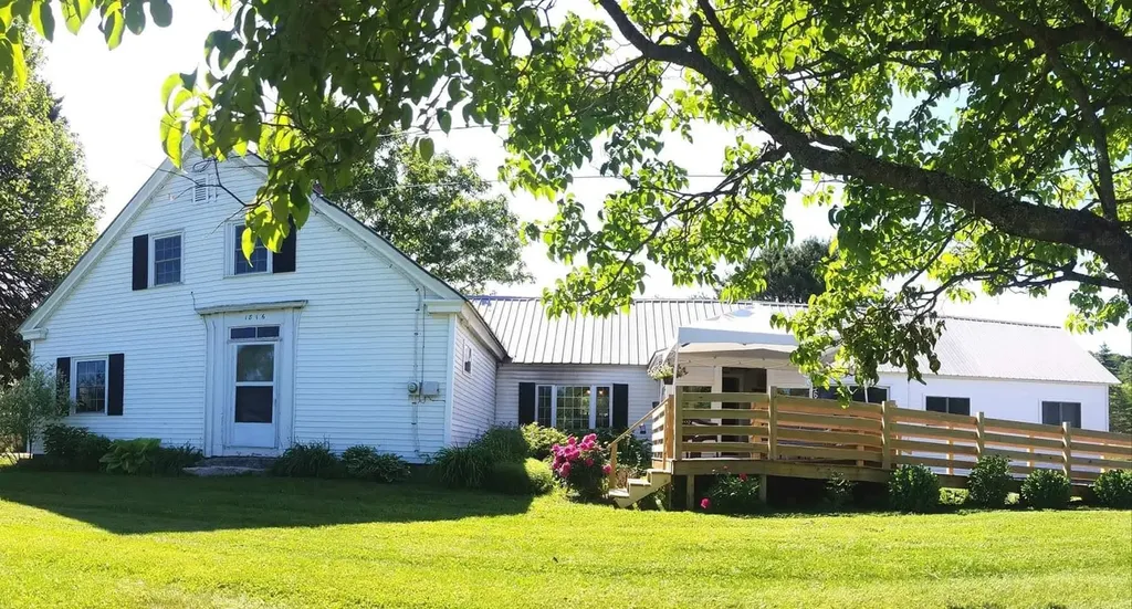 367 Calendar Brook Road Lyndon VT 05851