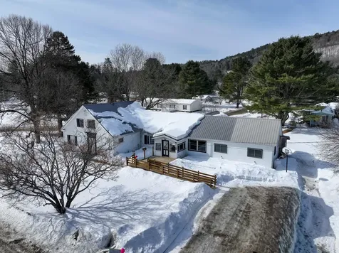 367 Calendar Brook Road Lyndon VT 05851