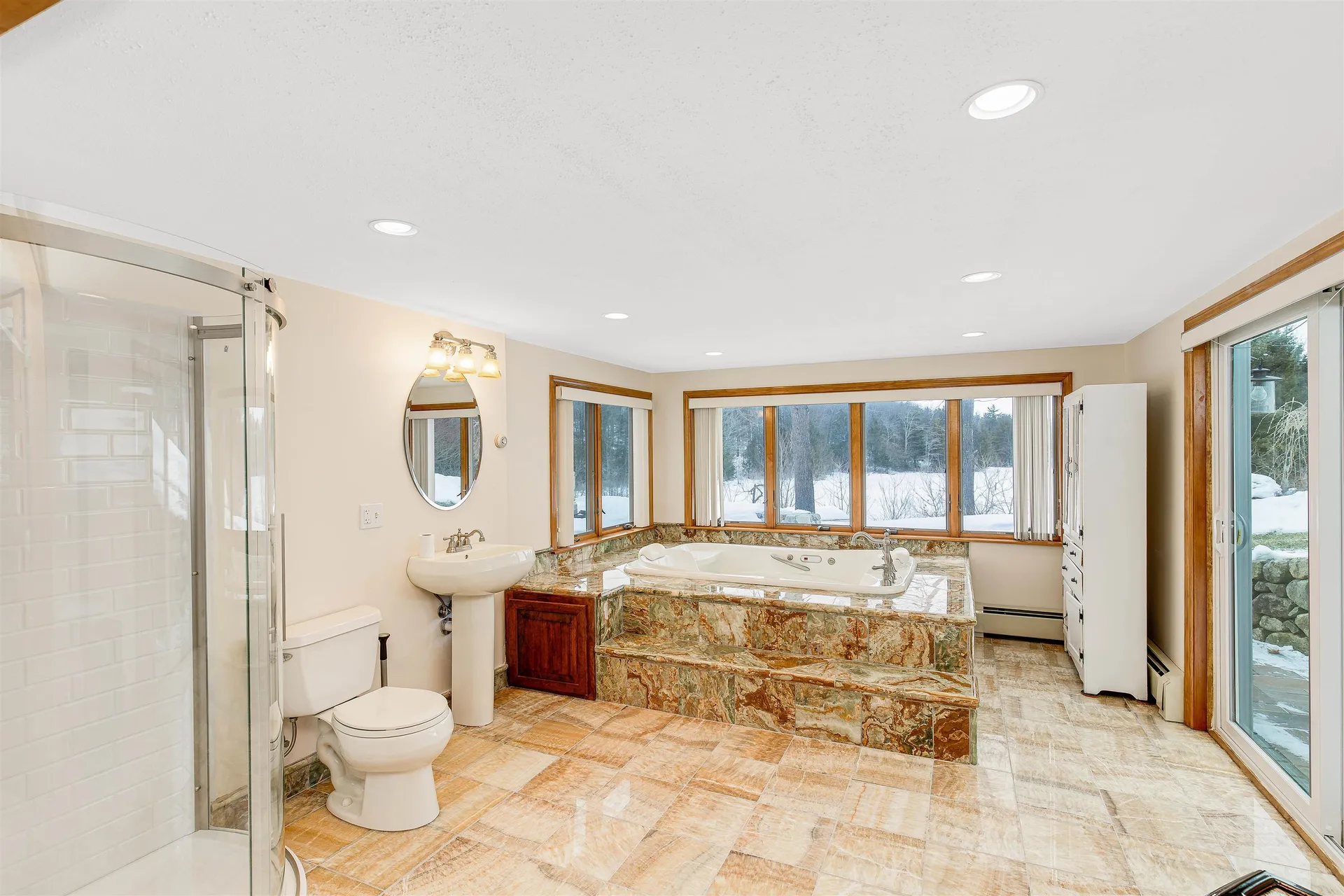 19 Quimby Court Danville NH 03819