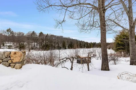 19 Quimby Court Danville NH 03819