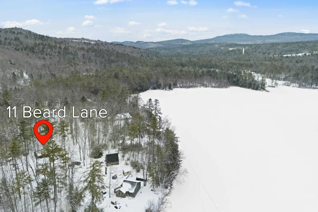 11 Beard Lane Grafton NH 03240