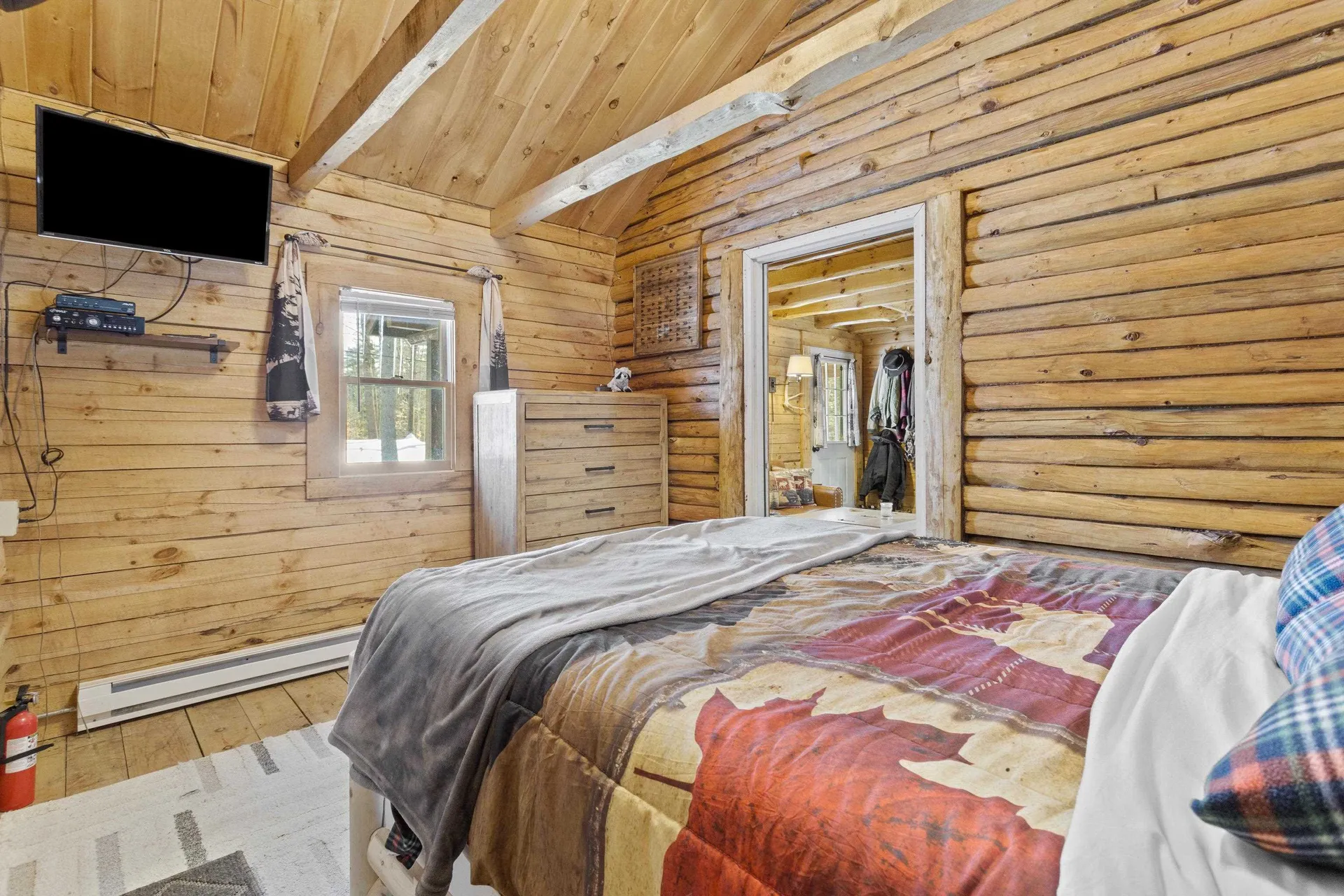 11 Beard Lane Grafton NH 03240