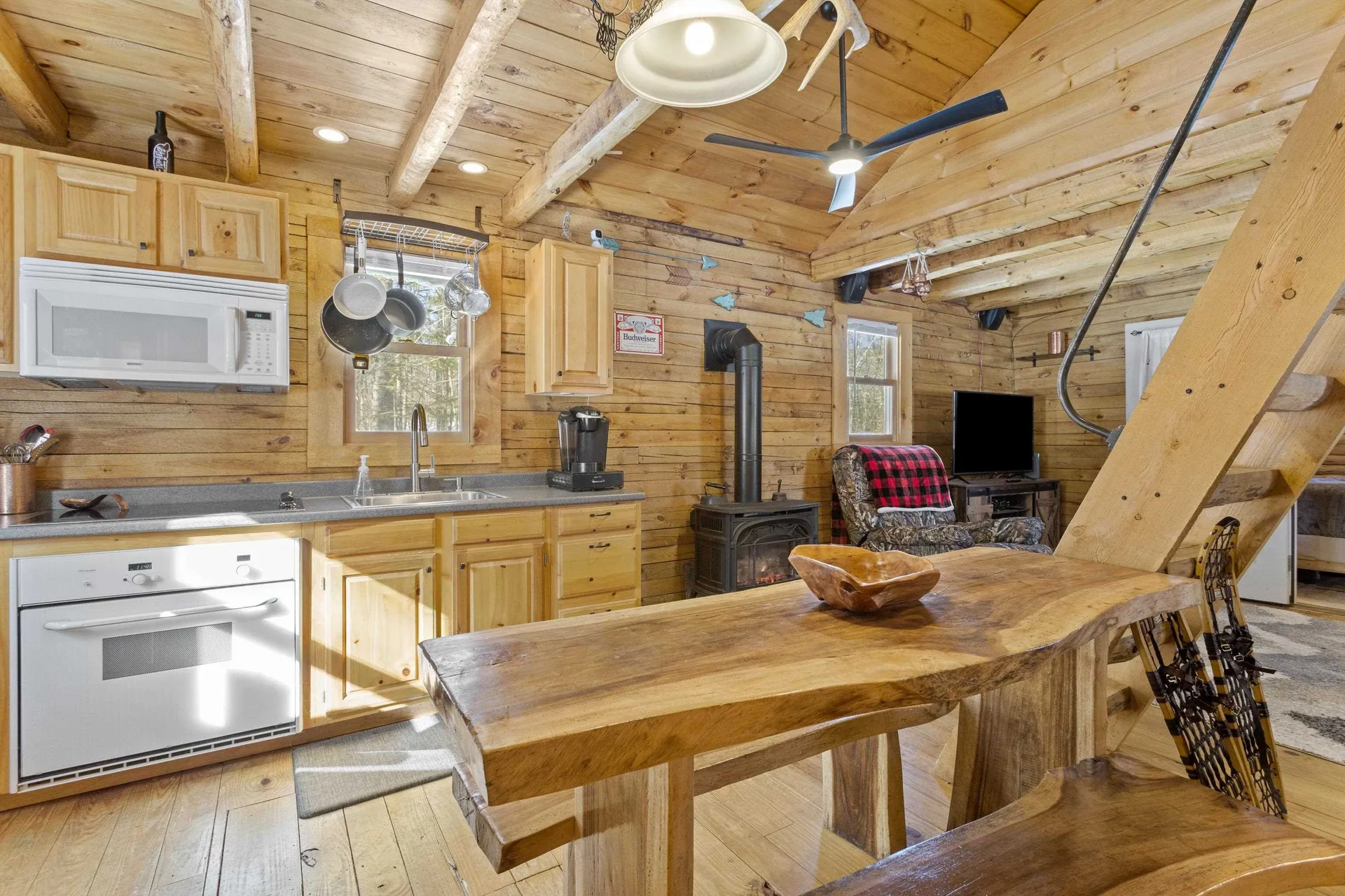 11 Beard Lane Grafton NH 03240