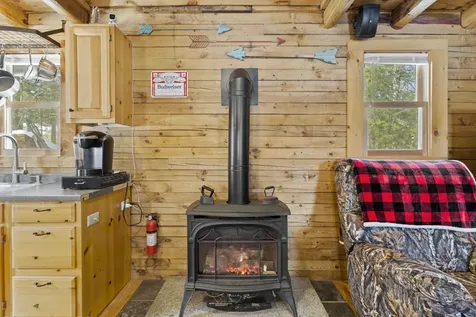 11 Beard Lane Grafton NH 03240