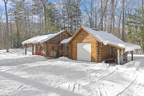 11 Beard Lane Grafton NH 03240