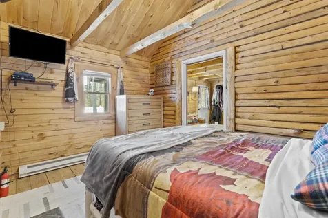 11 Beard Lane Grafton NH 03240