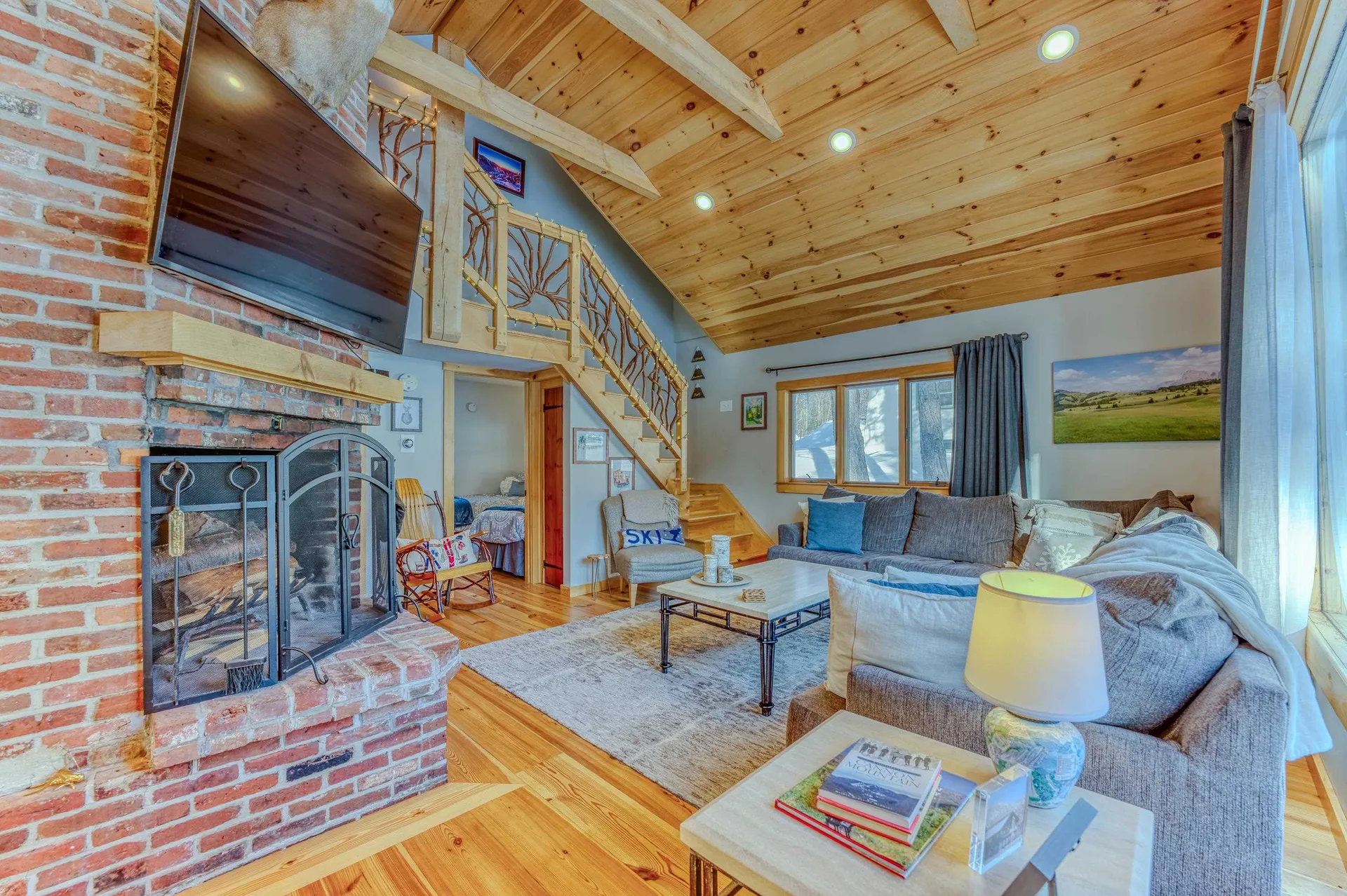 37 Pioneer Road Franconia NH 03580