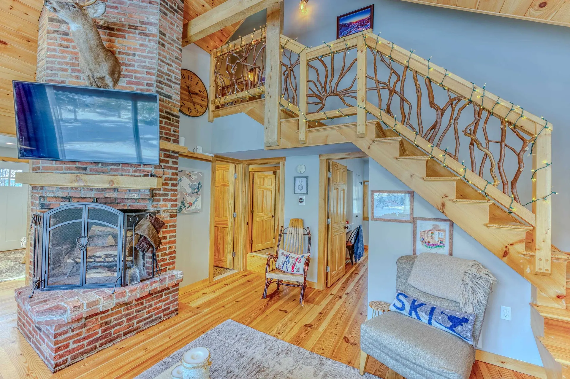 37 Pioneer Road Franconia NH 03580