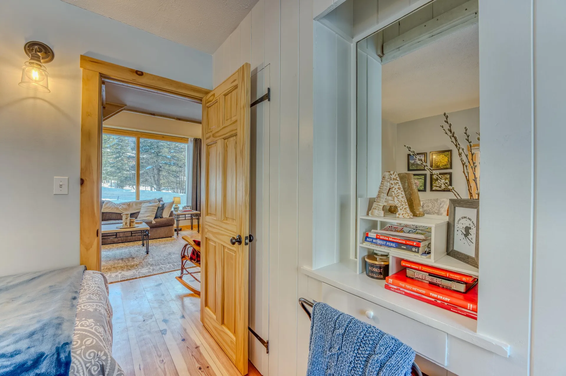 37 Pioneer Road Franconia NH 03580