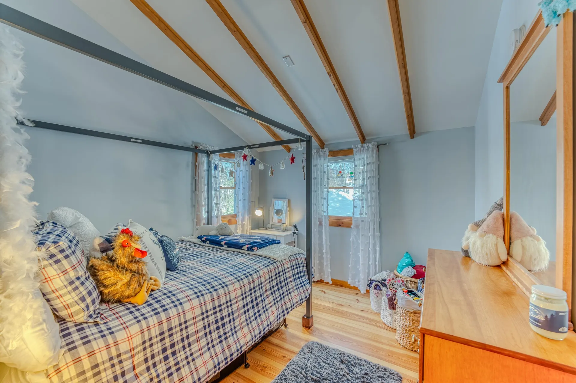 37 Pioneer Road Franconia NH 03580