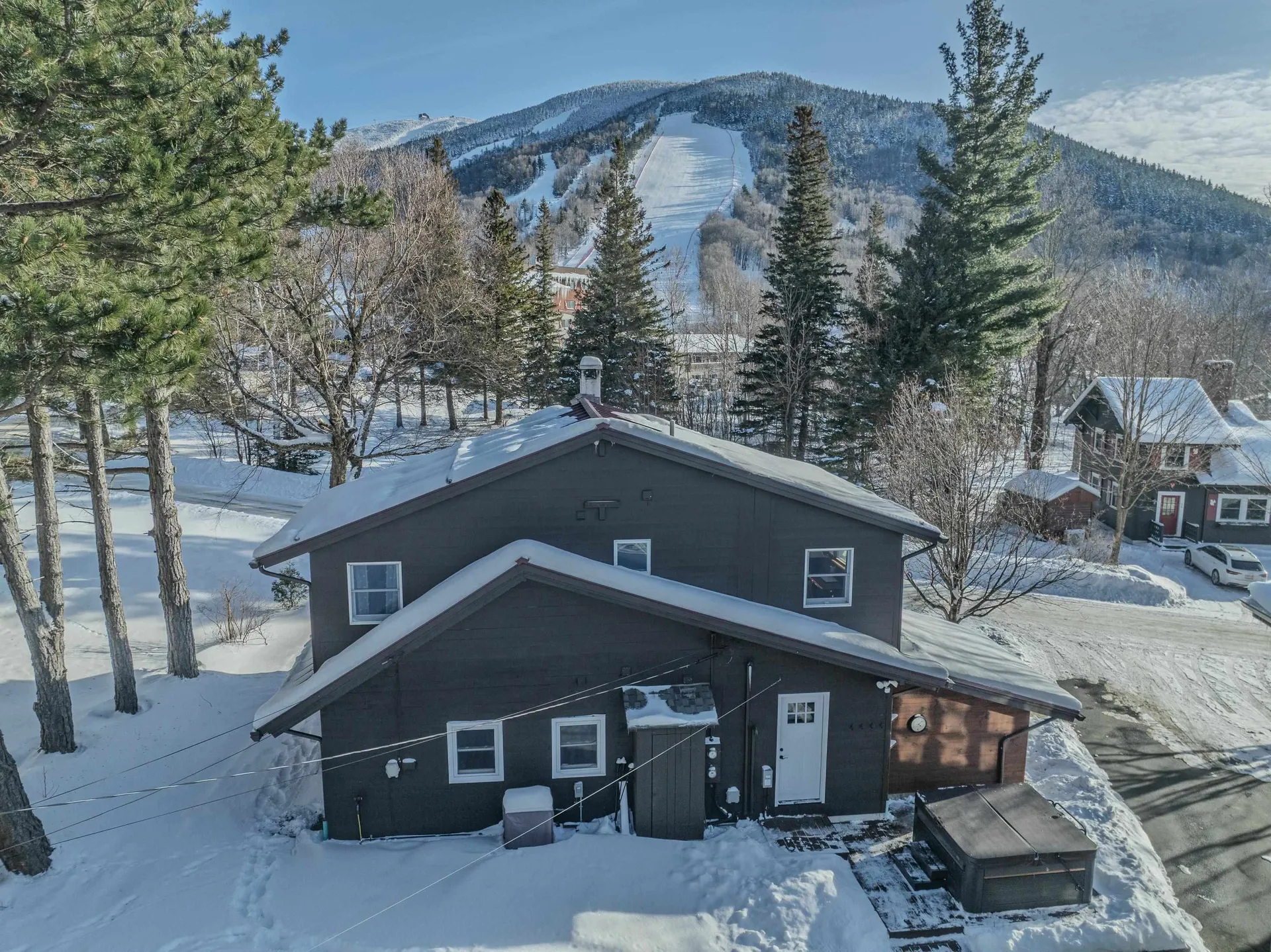 37 Pioneer Road Franconia NH 03580