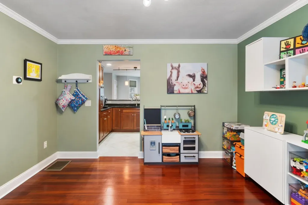 12 Glastombury Drive Sandown NH 03873