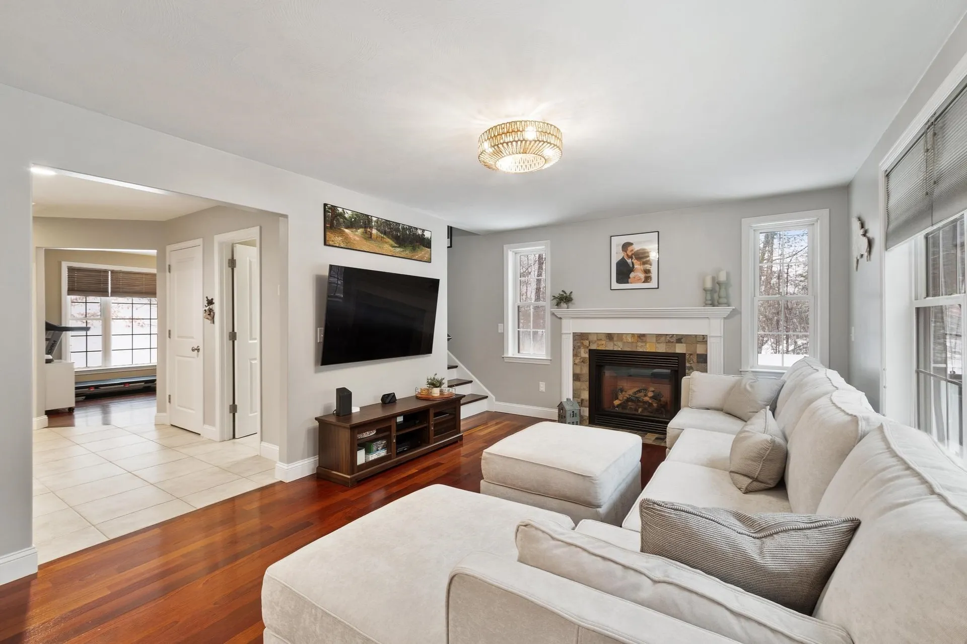 12 Glastombury Drive Sandown NH 03873