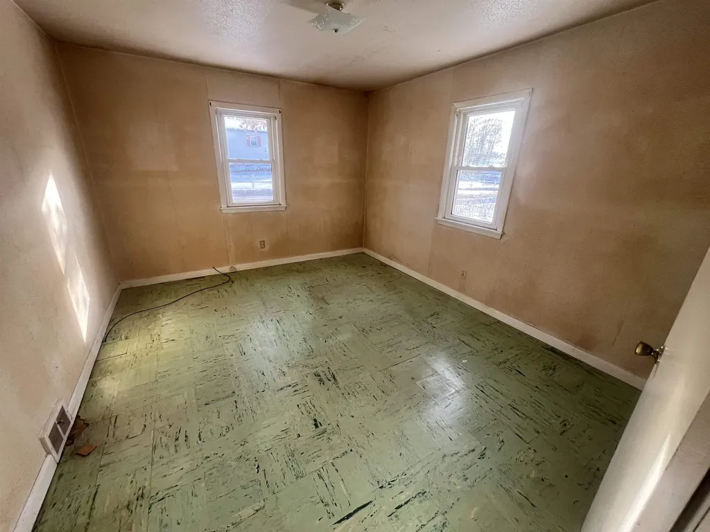 46 Pinecrest Drive Essex VT 05452