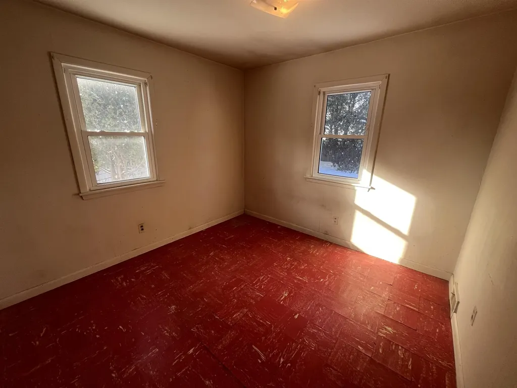 46 Pinecrest Drive Essex VT 05452