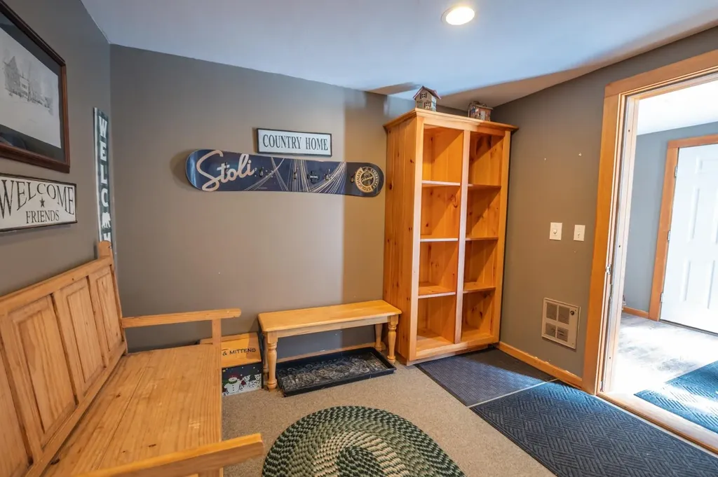 28 Summit Meadows Circle Dover VT 05356