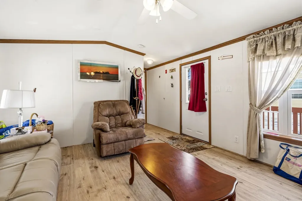 117 Colonial Village Somersworth NH 03878