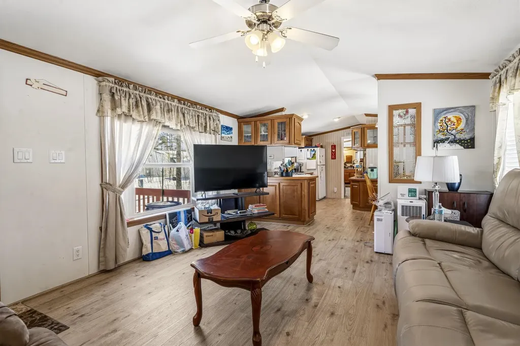 117 Colonial Village Somersworth NH 03878