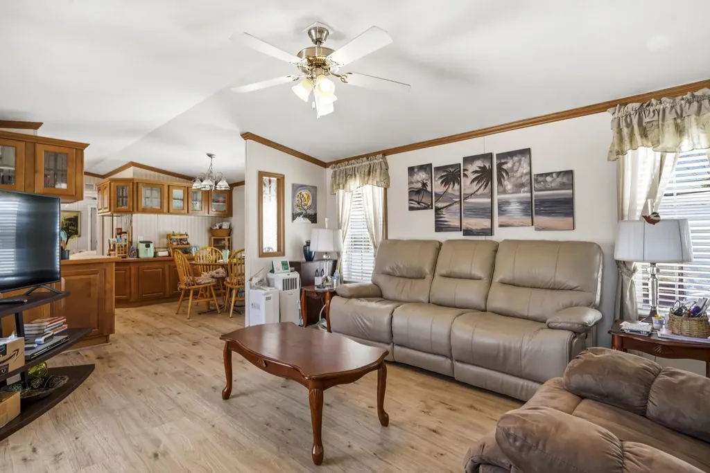 117 Colonial Village Somersworth NH 03878