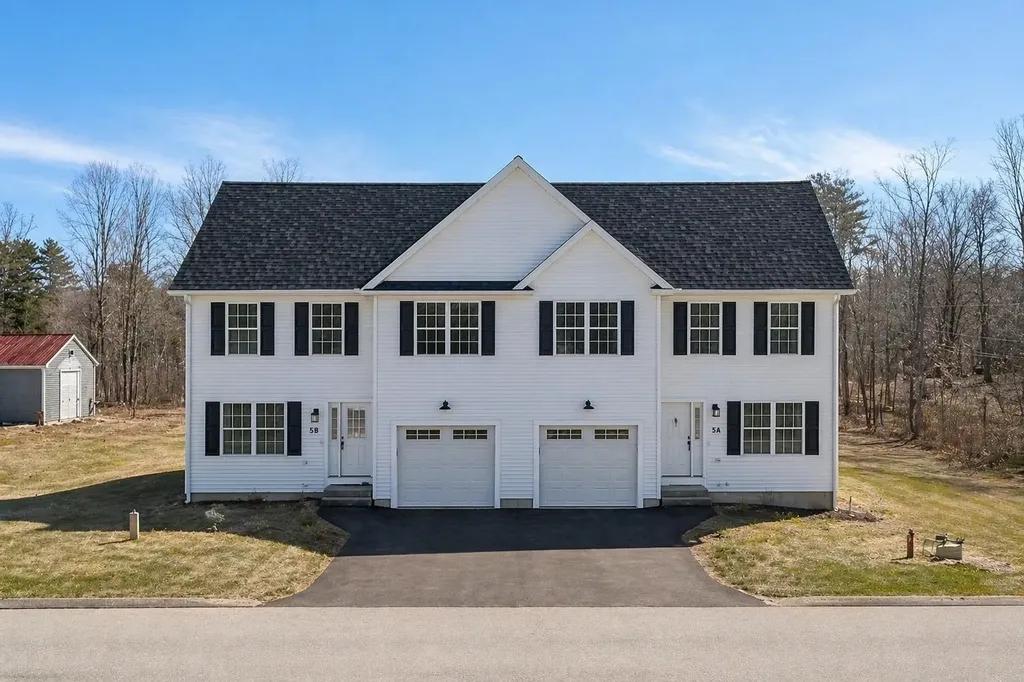 5B Violette Drive Epping NH 03042