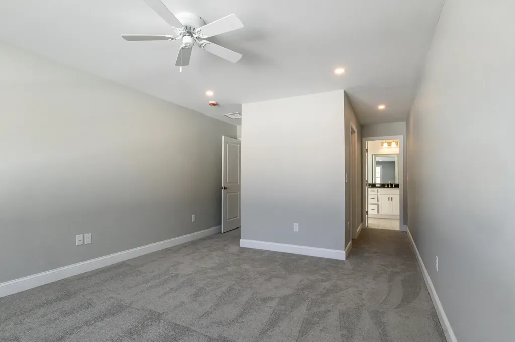 5B Violette Drive Epping NH 03042