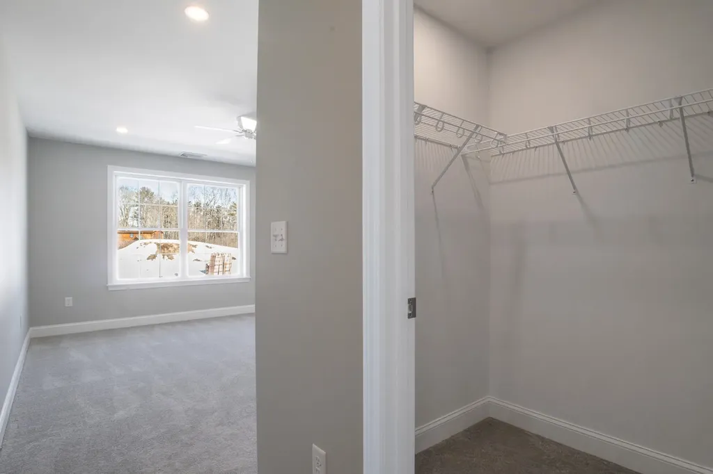 5B Violette Drive Epping NH 03042