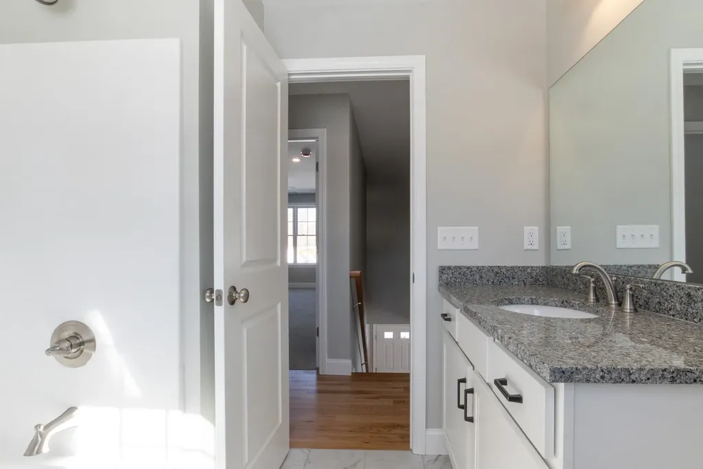 5B Violette Drive Epping NH 03042