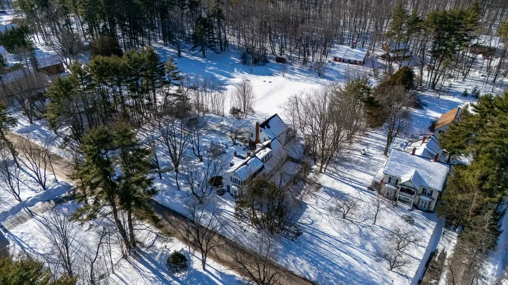 27 Elm Street Fryeburg ME 04037