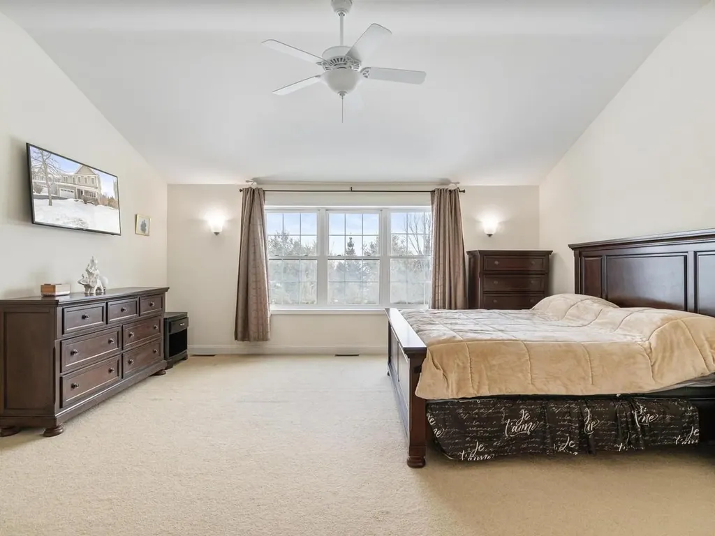 35 Sommerfield Avenue South Burlington VT 05403