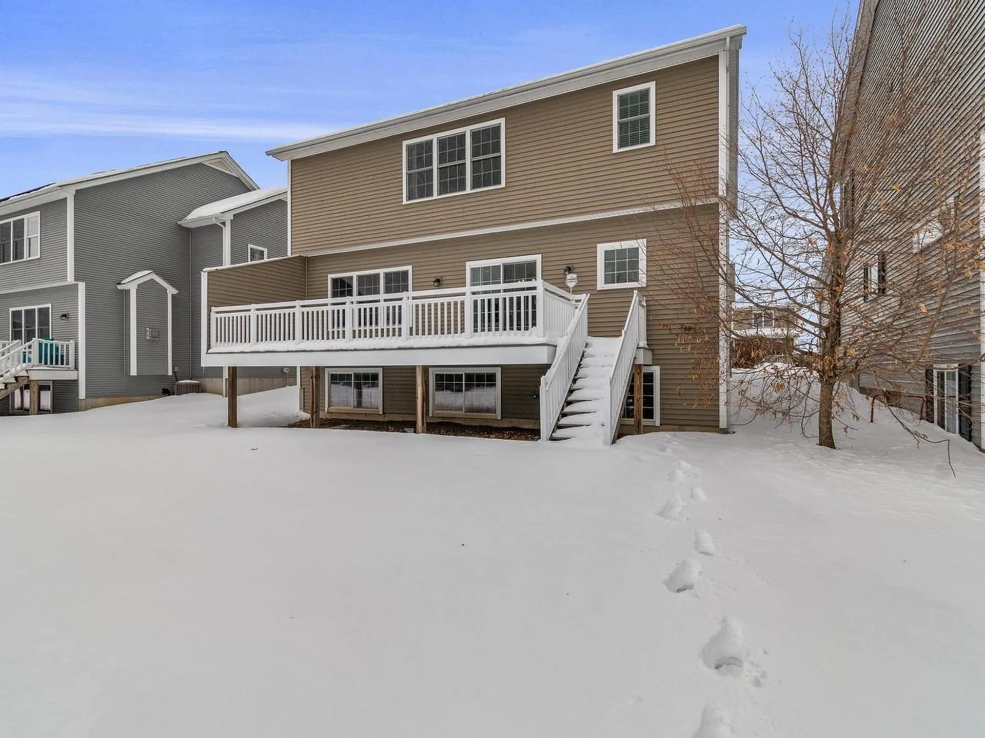 35 Sommerfield Avenue South Burlington VT 05403