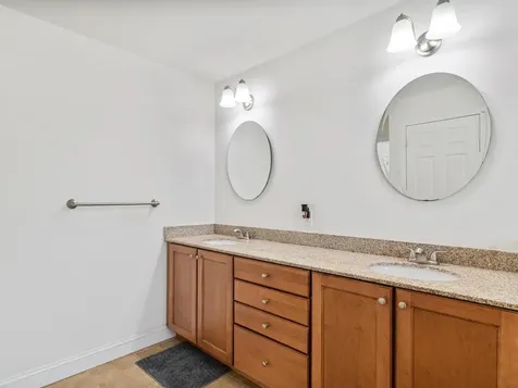 35 Sommerfield Avenue South Burlington VT 05403