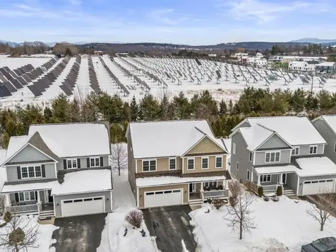 35 Sommerfield Avenue South Burlington VT 05403