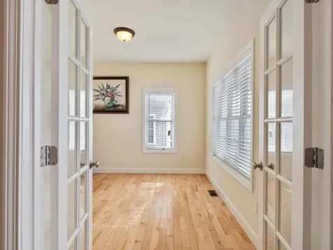 35 Sommerfield Avenue South Burlington VT 05403