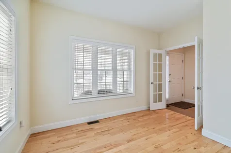 35 Sommerfield Avenue South Burlington VT 05403