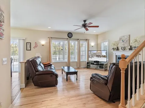 35 Sommerfield Avenue South Burlington VT 05403