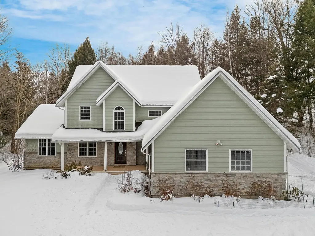 196 Countryside Road Waterbury VT 05676