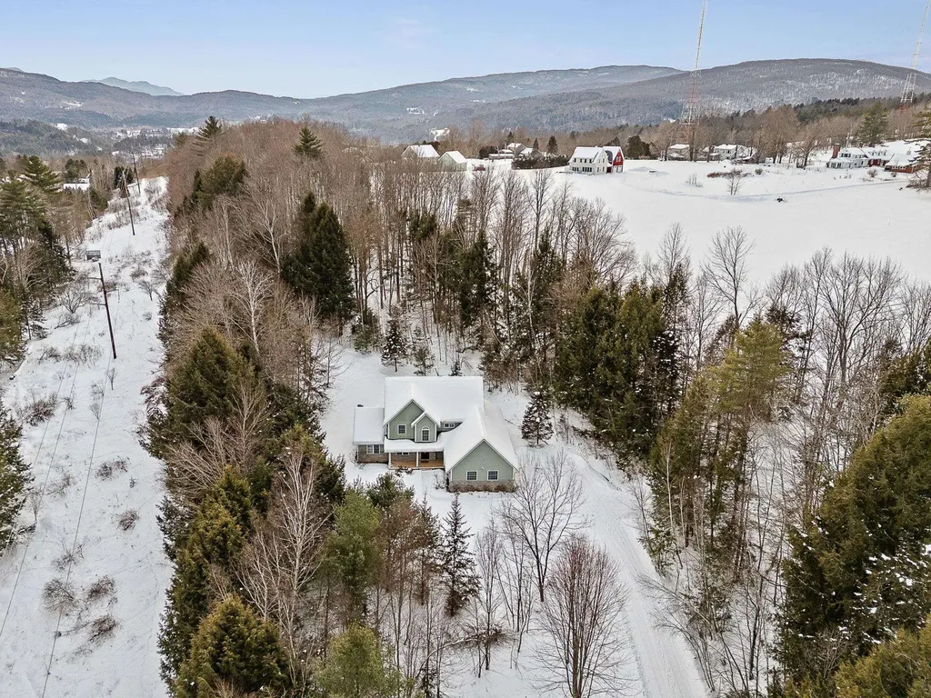 196 Countryside Road Waterbury VT 05676