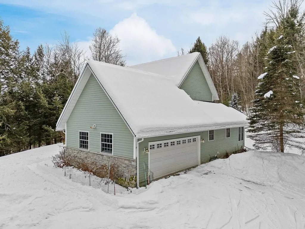 196 Countryside Road Waterbury VT 05676
