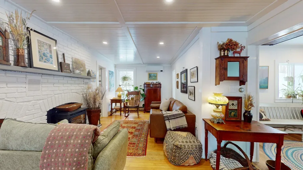 23 E Prospect Street Brandon VT 05733