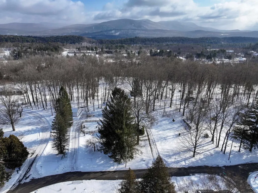 23 E Prospect Street Brandon VT 05733