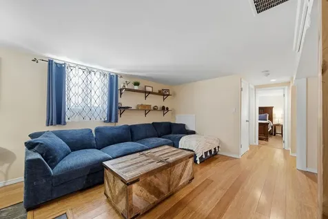 263 Lynrick Acres Charlotte VT 05445