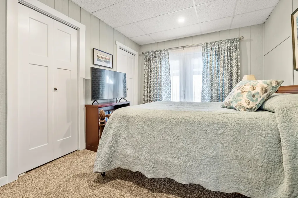 536 Upper Rogers Road Newbury VT 05051