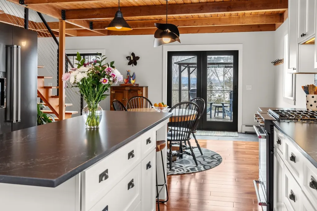 536 Upper Rogers Road Newbury VT 05051