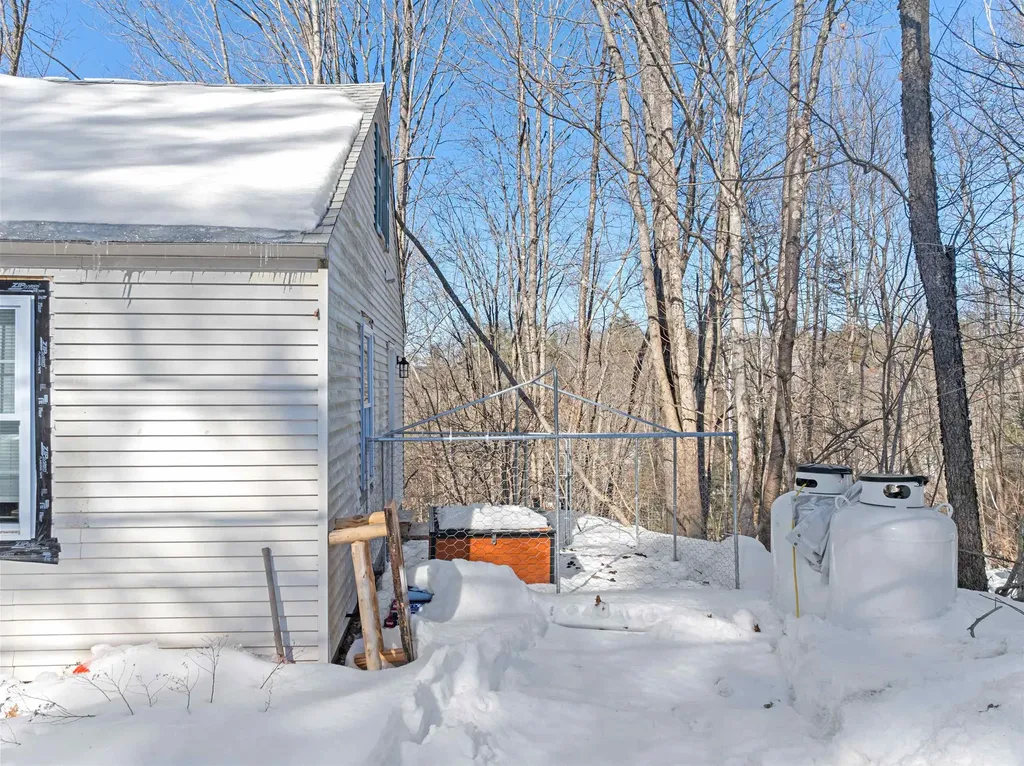 336 New Hampton Road Franklin NH 03235