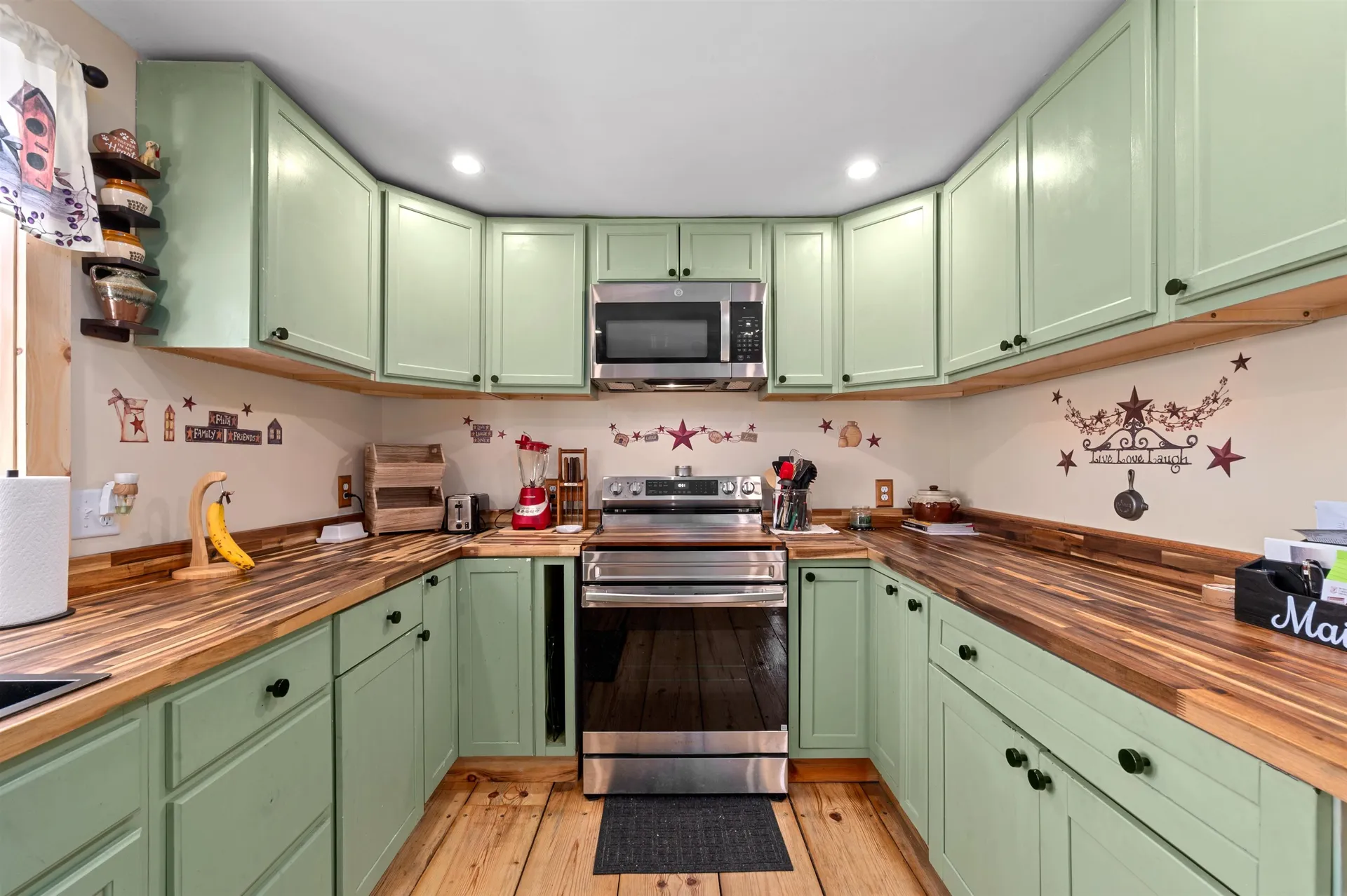 336 New Hampton Road Franklin NH 03235