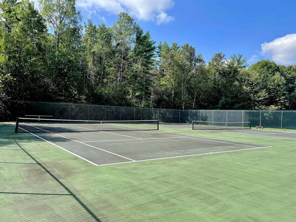 19 Lodge Lane Haverhill NH 03785