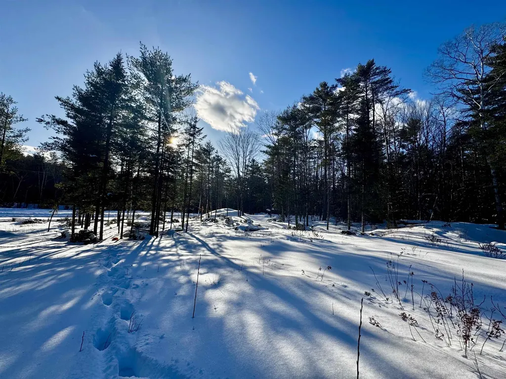 19 Lodge Lane Haverhill NH 03785